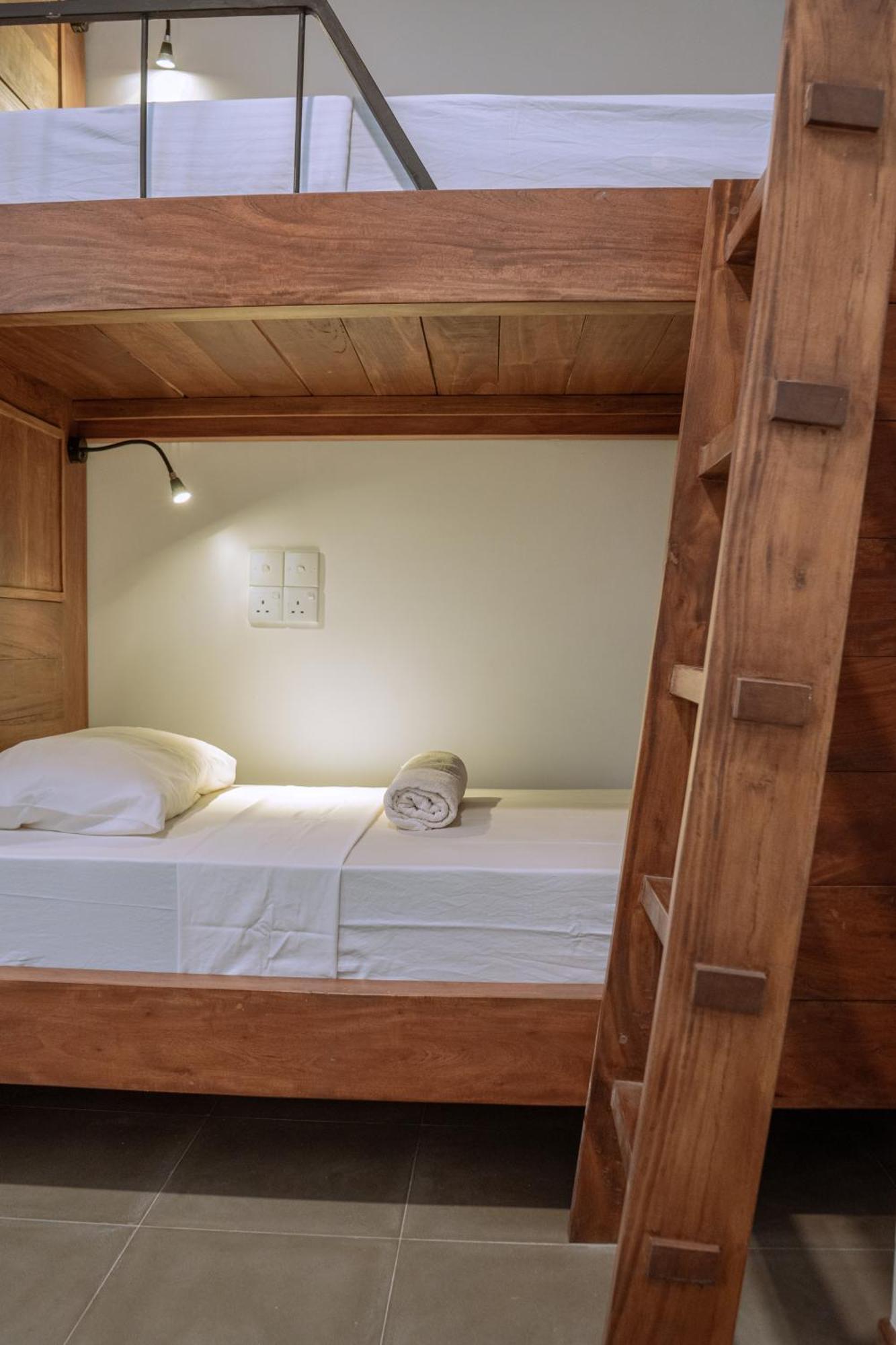 Hostel Locos Hiriketiya Dikwella Exteriér fotografie